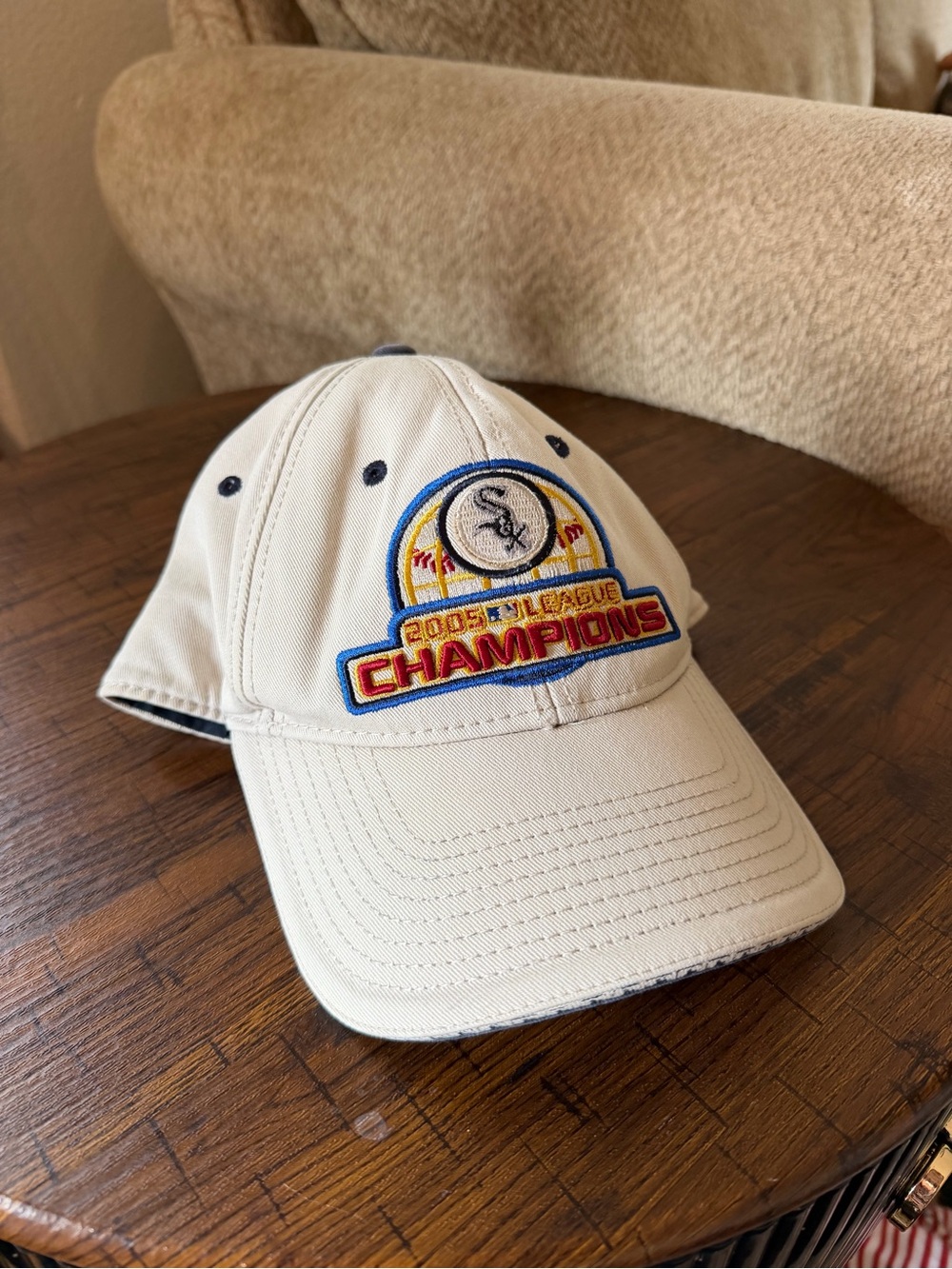 New Era Chicago White Sox 2005 League Champions White/Navy Adjustable Cap OS